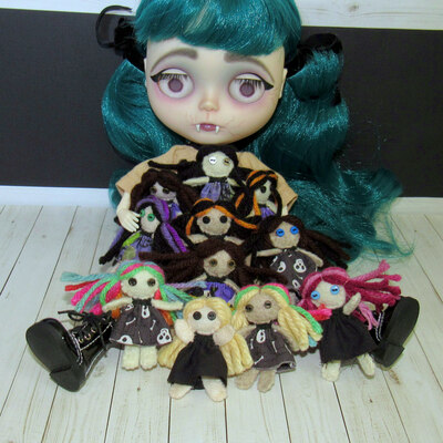 Itty bitty rag dollies