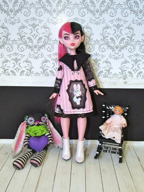 Wednesday Dresses Blythe B4rbie Rainbow High Monster High G3 Pullip