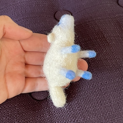 Sheep (natural wool)