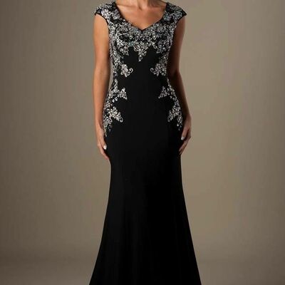 Elegant mother of the bride/groom dress black lace appliques evening formal prom dress