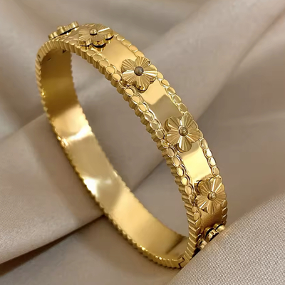 Whtatsupchic bed of flowers