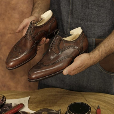 Hot sale men's handmade brown wingtip genuine leather lace up christmas shoes