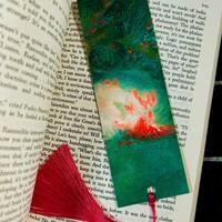tasseled bookmark - Thumbnail 1