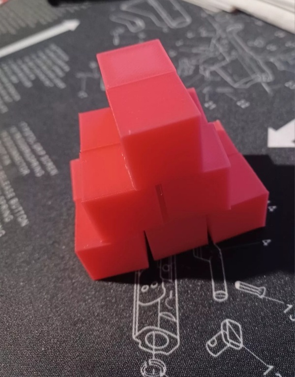 Transformers MP Glow in the Dark Energon Cubes 12 Pack Must Use UV Light To Glow