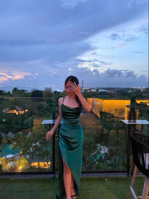 green velvet backless dress Dark Green Bridesmaid Velvet Dress High Quality Fabric Dress Wrap V Neck  Deep V Open Back Dress Long Sleeves With High Wrap Slit