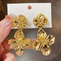 New Retro Exaggerated Evening Party Large Flower Earrings for Ladies - Thumbnail 1