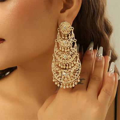 Luxury fashion versatile new trendy exaggerated stud earrings