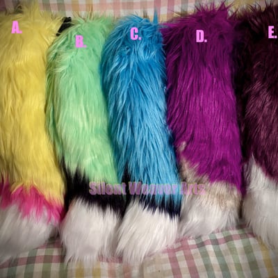 Tri colored tail -ready to ship- - Thumbnail 4