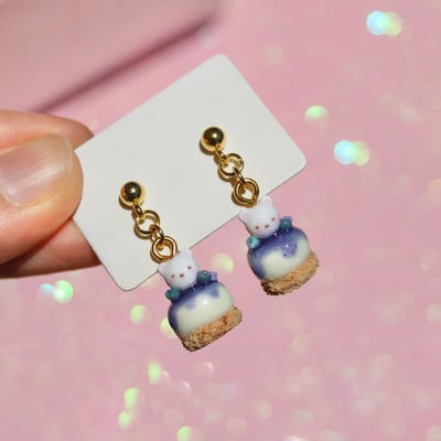 Shiro Kuma blueberry cheesecake earrings
