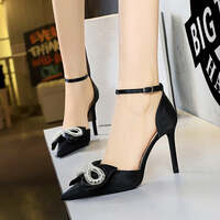 Chic Pearl Accent Hollowed High Heel Sandals - Thumbnail 2