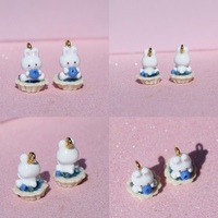 Bunny blueberry pie earrings - Thumbnail 1