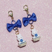 Bunny blueberry pie earrings - Thumbnail 2