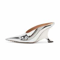 Pointed-Toe Shiny Patent Leather Wedge Sandals - Thumbnail 3