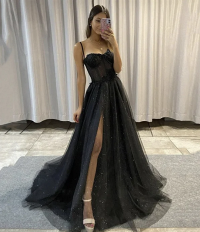 A Line Black Straps Tulle Evening Dresses