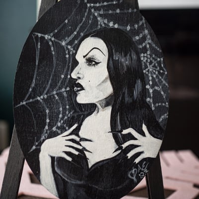 Vampira - oval wood panel