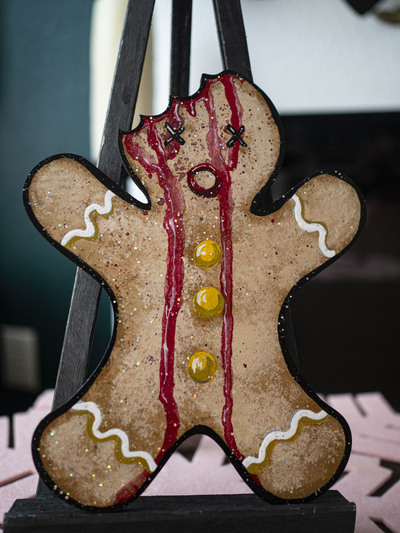 Gingerbread-Dead-Man