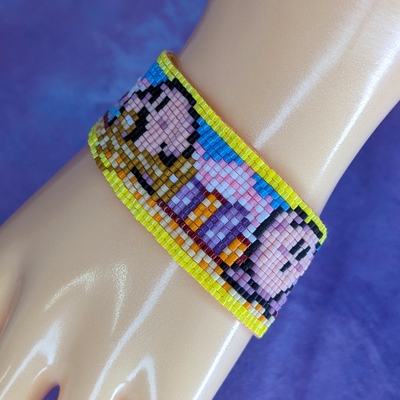 Pixel bracelet - inhaling pink friend