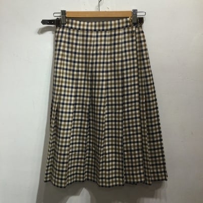 Aquascutum club check kilt