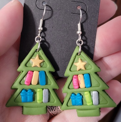 Tree Bookshelf earrings 