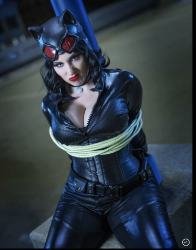 Selina Kyle-Tied up