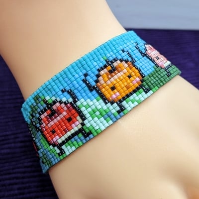Pixel bracelet - fruit themed little friends