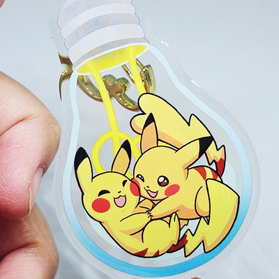 Lightbulb sparks keychain