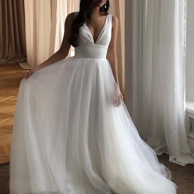 White v-neck boho wedding dresses, beach bridal gowns