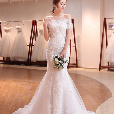 Bridal retro one shoulder tail wedding dress