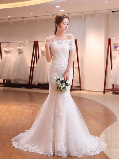 Bridal Retro One Shoulder Tail Wedding Dress