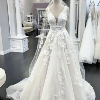 Elegant a line lace appliques wedding dress bridal gowns