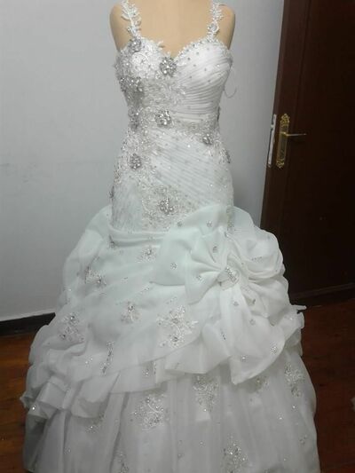 Luxury Ball Gown Puffy Sequins Beading Wedding Dress Bridal Gowns