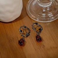 Gothic Thorn Rose Earrings - Thumbnail 4