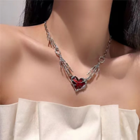 Gothic Vintage Red Heart Necklace - Thumbnail 3