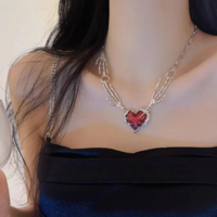 Gothic Vintage Red Heart Necklace - Thumbnail 4