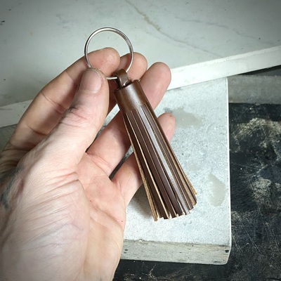 Tassels Keychain (black leather)
