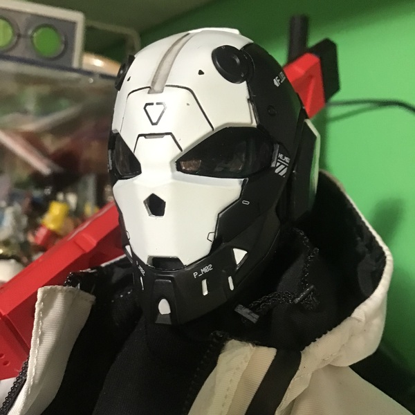 MKX2-G2/F 1/6th Scale Collectible Figure by TYPE/6 