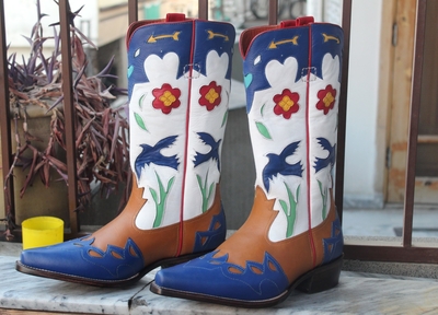 Crafted Leather Classic Dress Shoes Tri- Tone Leather Fashion Ankle Cowboy Pointed Toe Boot 