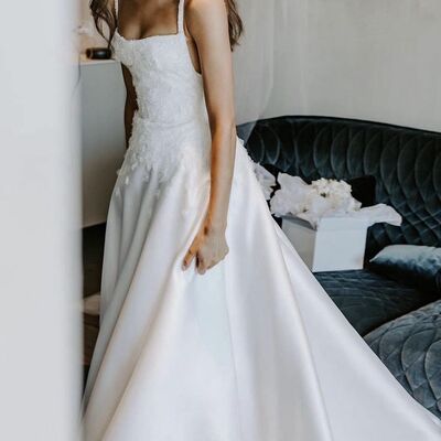 Elegant ball gown wedding dress bridal gowns
