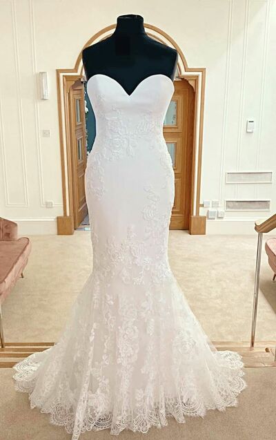 Elegant Mermaid Lace Appliques Wedding Dress Bridal Gowns