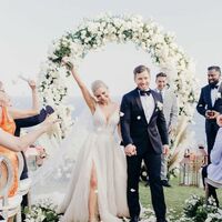  Sexy Wedding Dress, Deep V-neck Wedding Dress Wedding Gown - Thumbnail 1