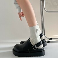 Big Toe Mary Jane Shoes In Black - Thumbnail 2