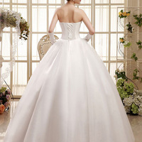 Fashion New White strapless mesh princess dress - Thumbnail 2