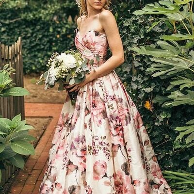Sexy sheer bodice flowers appliques wedding dress, luxury floral wedding gown