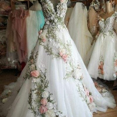 Elegant appliques flowers wedding dress, elegant floral wedding gown