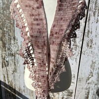 Fine-bordered scarf/stole in Toasted Mauve - Thumbnail 1