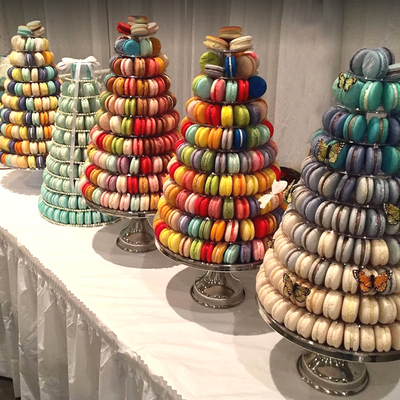 French Macarons Gift Box of 12 - Blueberry - Thumbnail 4