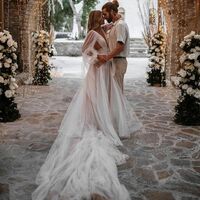 Sexy A-line Dep V-neck Wedding Dress, Long Sleeves Tulle Wedding Gown Bridal Dress - Thumbnail 1