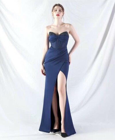 Chic Women's Sexy Slit Evening Dress with Beads