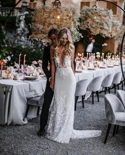 Sexy Deep V-neck Wedding Dress, Appliques Backless Tulle Bridal Dress Wedding Gown