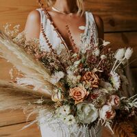 Sexy Mermaid Wedding Dress, Deep V-neck Appliques Beads Bridal Dress Wedding Gown - Thumbnail 1